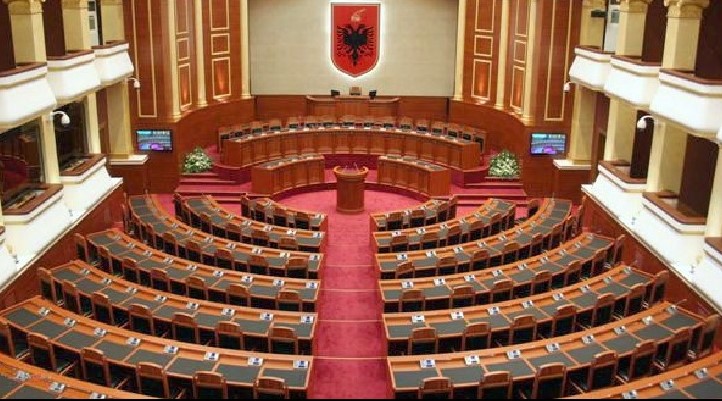 Parlamenti i ri nis punen ne 10 shtator: Formohet qeveria e re, ministrat